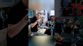 How To Chop Onion By Gordon Ramsay