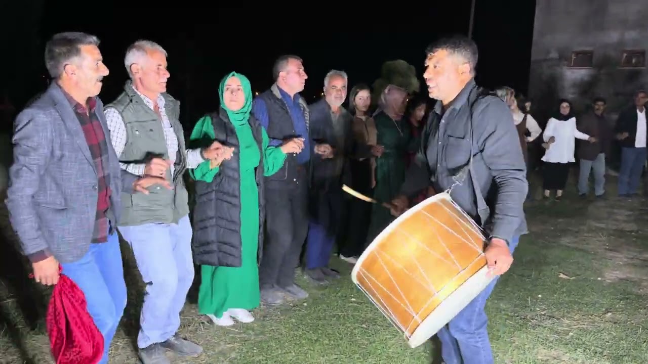 Tuzluca Güllüce köyünde halay da enstantaneler