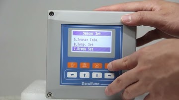 How does the online TOC COD sensor automatic cleaning system work?