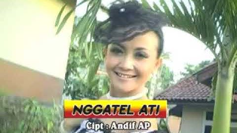 Nggatel ati - Cipt. Andif AP - Voc. Denis Arista - Banyuwangian Jaipong