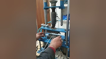 Pneumatic Injection Molding Machine || Sampling Micro USB Cable Mold