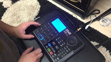 AKAI XR20 drum machine demo