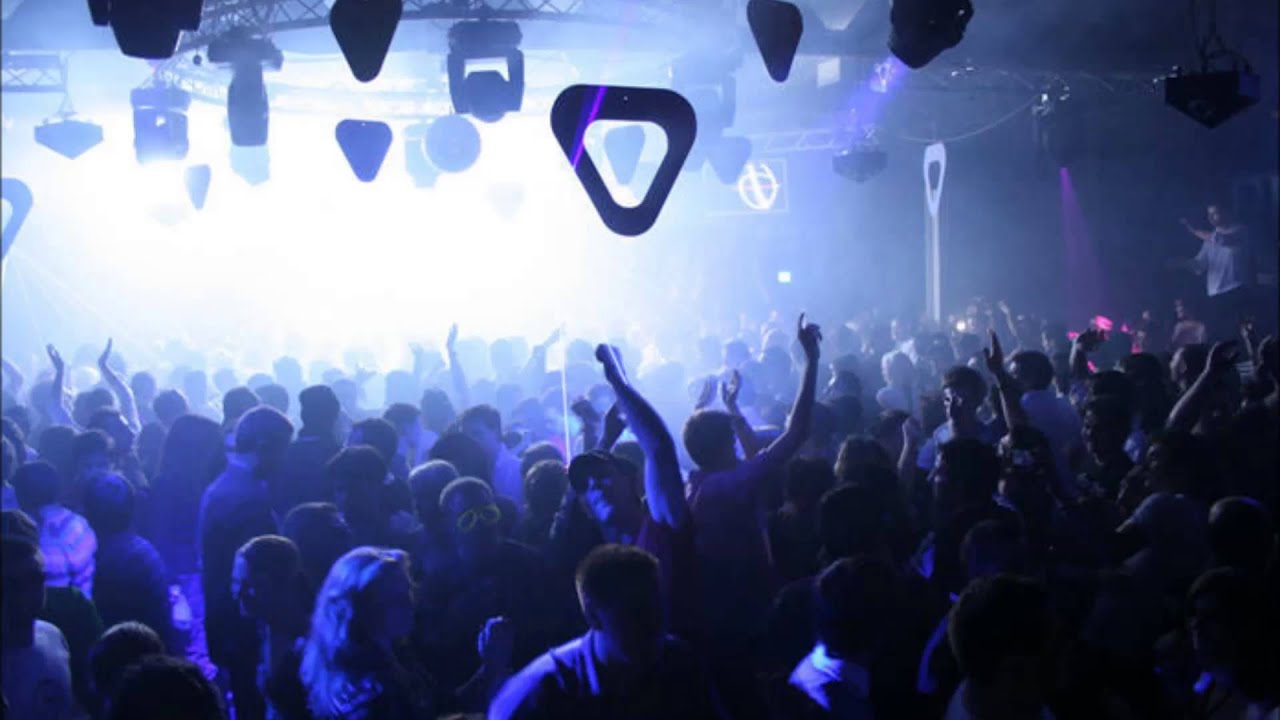 D b club