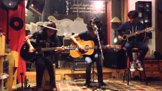 Senja Membunuh-Monkey to Millionaire live acoustic