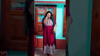 Shorts S Sarees & Beuties