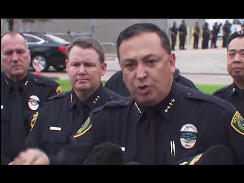 no-class-police-chief-uses-officer's-death-as-political-anti-gun-soapbox