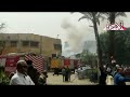 مخزن و5 منازل رجال الإطفاء يواصلون جهود السيطرة على حريق بولاق أبو العلا 