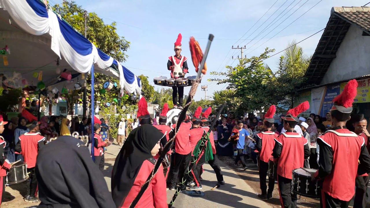 Full atraksi memukau, Istrumental Terbaru Drum Band New Sr music joss