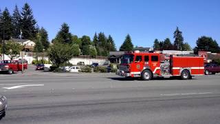 Everett Fire Dept. Engine 5 Responding