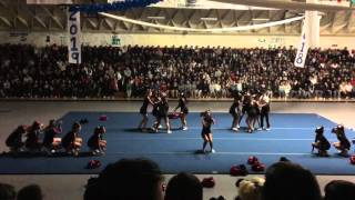 RMHS  cheerleaders
