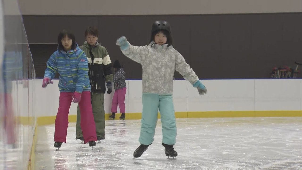 氷上に心おどる!アイススケーティング : 滑る楽しさを体感しよう 爽快感！氷上で滑りを楽しむ スケートリンクがオープン 札幌・南区