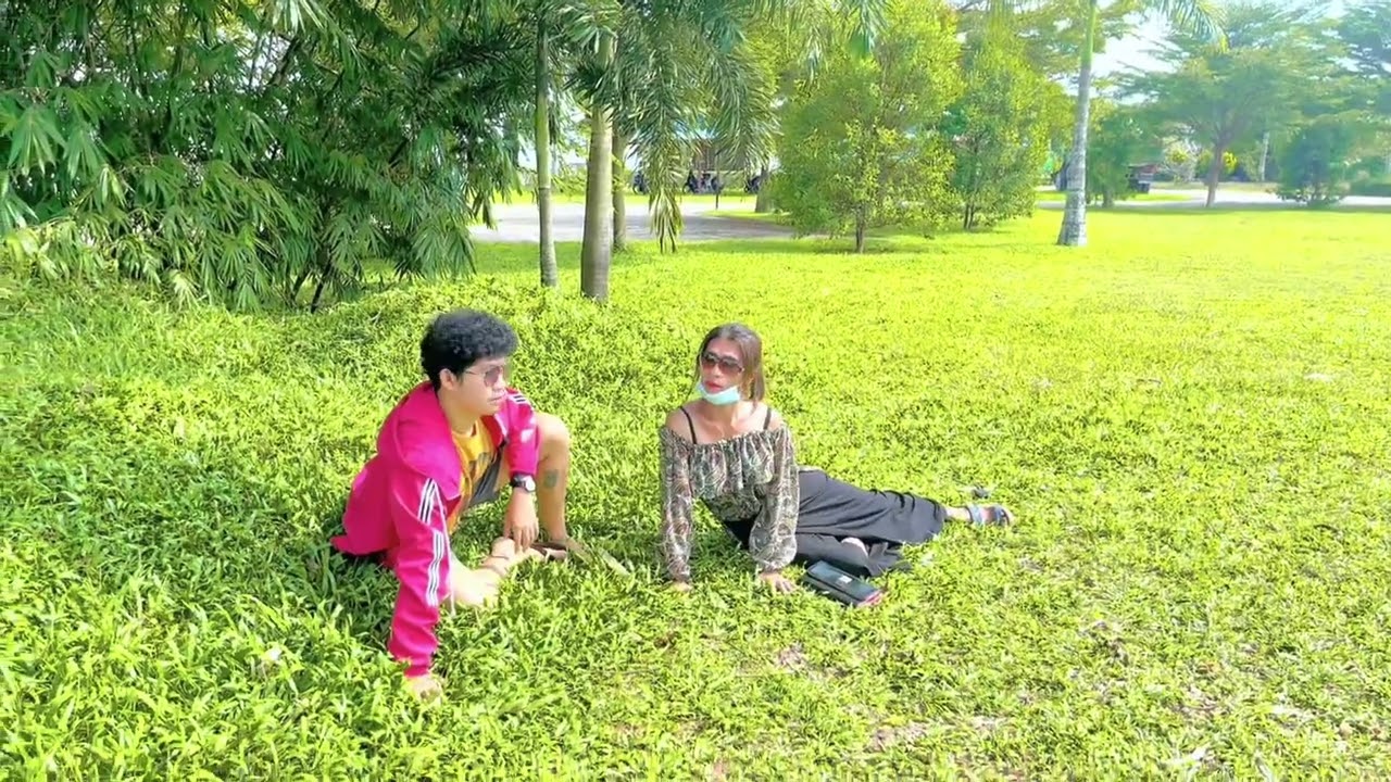 ထားဝယ်ဟာသ လေးချစ် မမဖူး