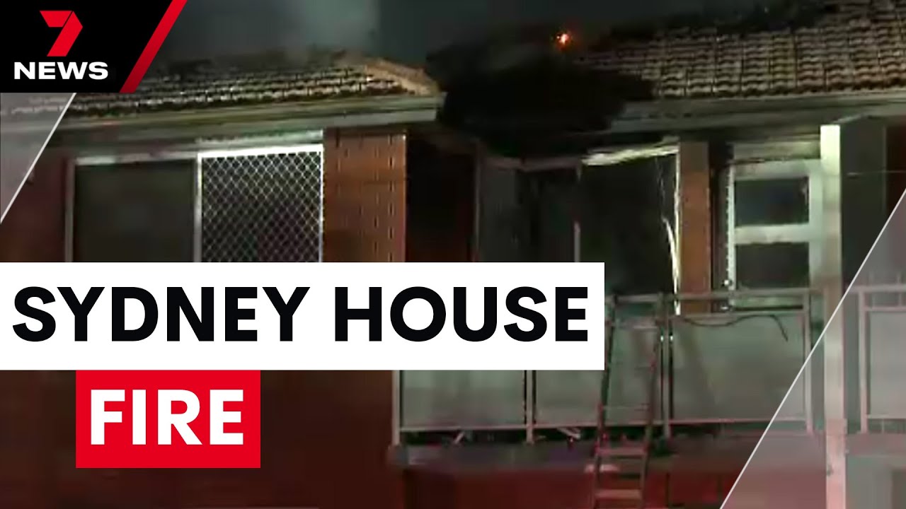 Sydney house fire investigation | 7NEWS - YouTube