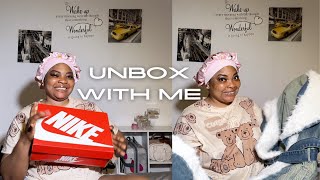 Unbox part of my birthday gift with me ❤️