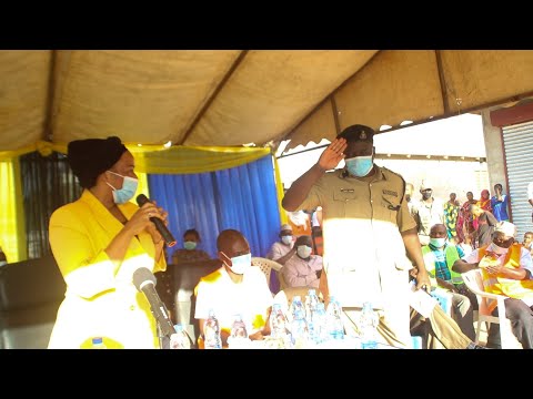 Video: Wakaazi Wa Wilaya Ya Zheleznodorozhny Wanaweza Kushoto Bila Joto Katika Theluji Ya Digrii Ishirini