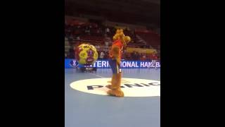 Zaragoza handball 2013 mascota