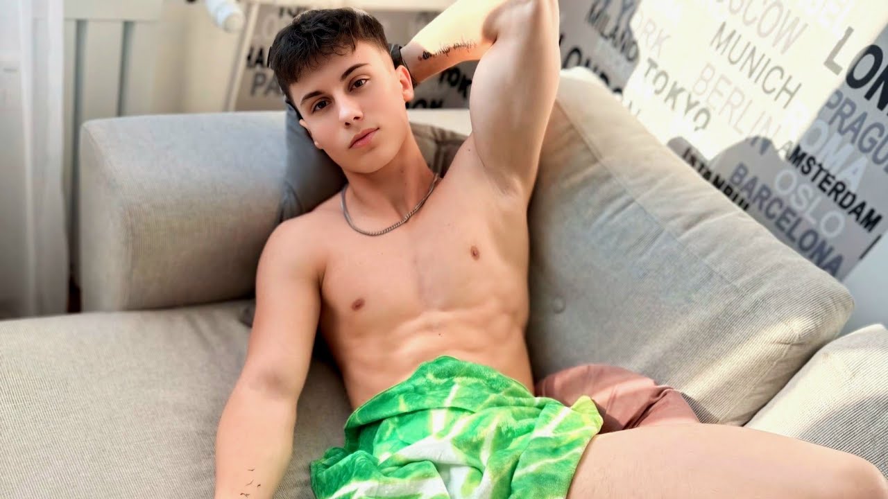 Pretty Gorgeous Young Fitness Model | KRISTIAN