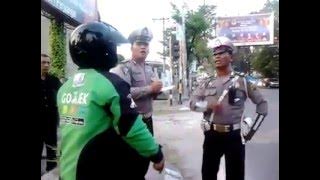 gojek vs polisi batak.