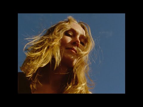 Winten — Winten - Holidays (Official Video)