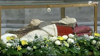 Pope John XIII remains are displayed on the 60th anniversary of the opening of Vatican II