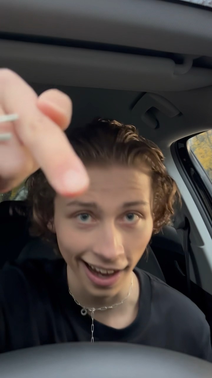 Rote Flaggen EP endlich vollständig Zum Intro ein Outro.
