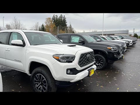 2023 Toyota Tacomas Not Selling All Models Under Msrp Just Sitting On Lots !!