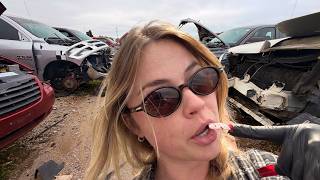 JUNKYARD ASMR 🚖 fast tapping on cars (lofi asmr)