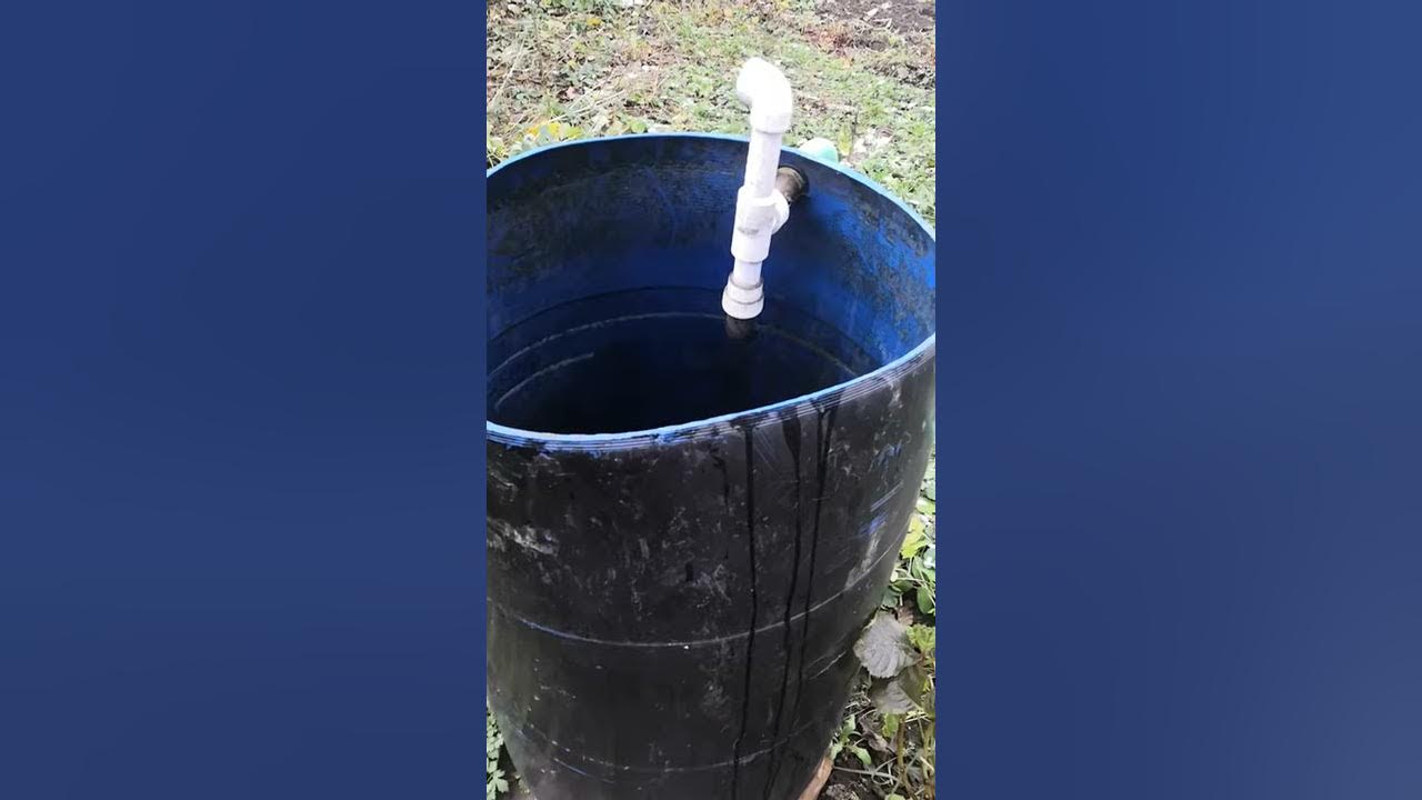 Перелив для бочки с водой
