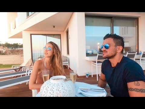 Peter Andre puts the Cyprus Villa Retreats customer service to the test!