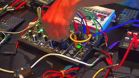 Slow quirky dark house jam with 0-coast//SQ-1 | volca sample | Arcade | PO-14 |  funktree