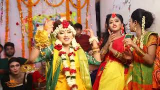 Teri Aankhaya Ka Yo Kajal / shammir Holud Dance Performance 2019 / © Wedding Love / Bangladesh