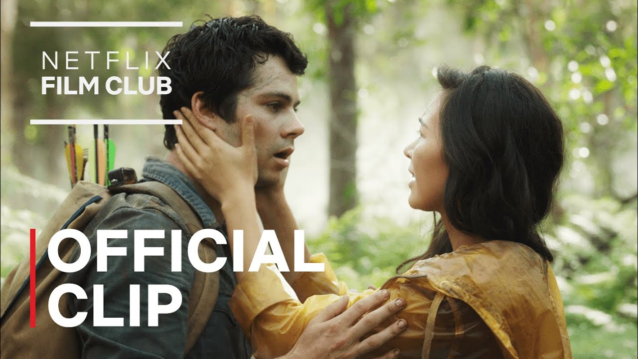 Dylan O’Brien Kisses Aimee | Love and Monsters Official Clip | Netflix