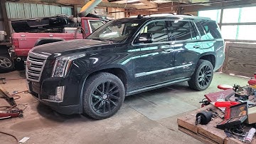 Escalade automatic running boards