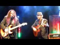 I wish It could be Christmas Everyday - Roy Wood with Chas N Dave