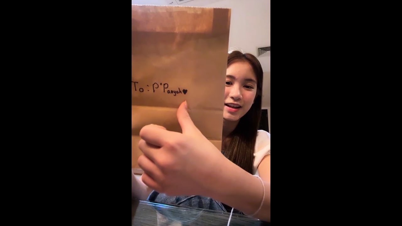 ➥Paeyah BNK48 ข้าวฟอร์มมารีน