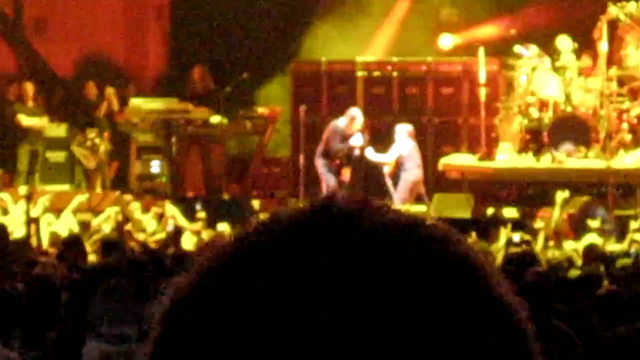 Ozzy Osbourne - Crazy Train pt. 1 - Ozzfest 2010 - Devore, CA Ozzy Osbourne - Crazy Train pt. 1 - Ozzfest 2010 - Devore, CA