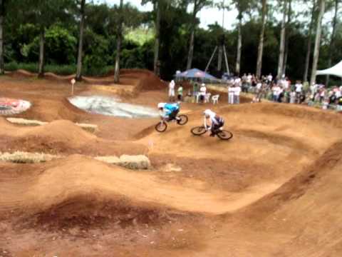 Red Bull Pump Track - Vicente x Lu