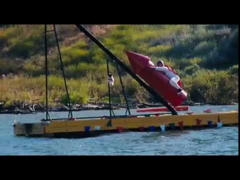 Jackass  2 big red rocket