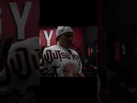 Tazz’s Gym Motivation⚡️”225 bench press” #gym #gymmotivation #benchpress #fyp