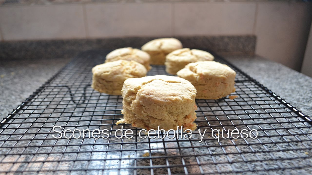 scones de queso y cebolla - YouTube