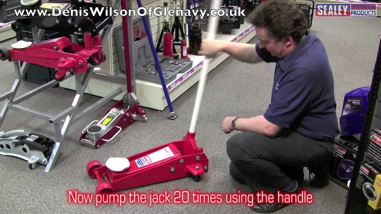 Sealey Trolley Jack Bleeding Procedure - YouTube
