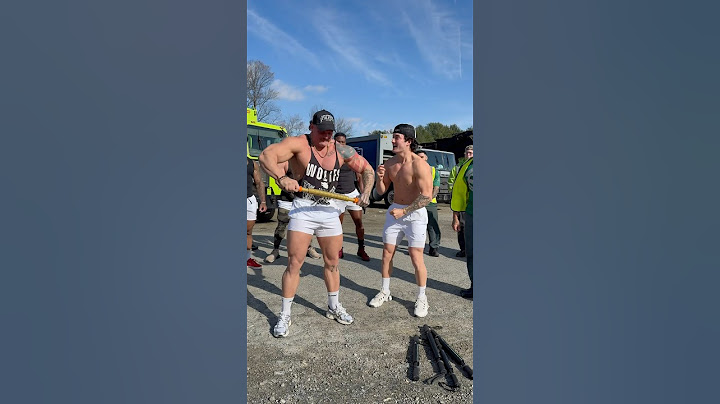 Trash Men vs Bodybuilders - Impossible Bar Bend Challenge