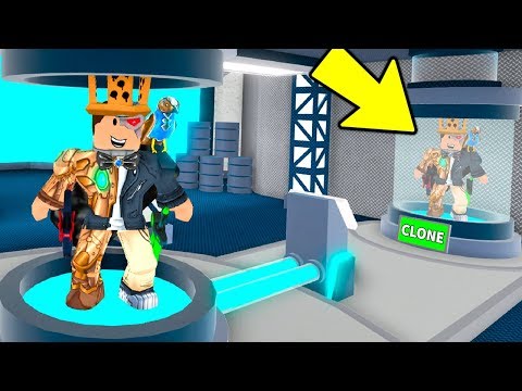 10azcomvlllkqm - this mm2 lobby was girls only i went undercover roblox