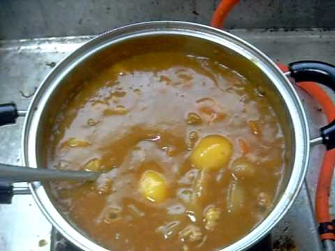 ハウスバーモンドカレーだよ～♪