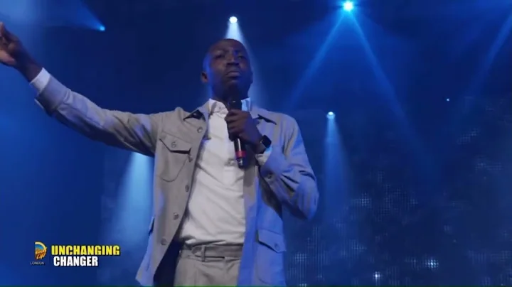 Watch Dunsin Oyekan At Festival of Life UK 2022 Rccg Pastor EA Adeboye #dunsinoyekan #worship #rccg