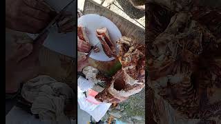 # Trendy life growth star, roast pork slicing skills and dip it in water to eat