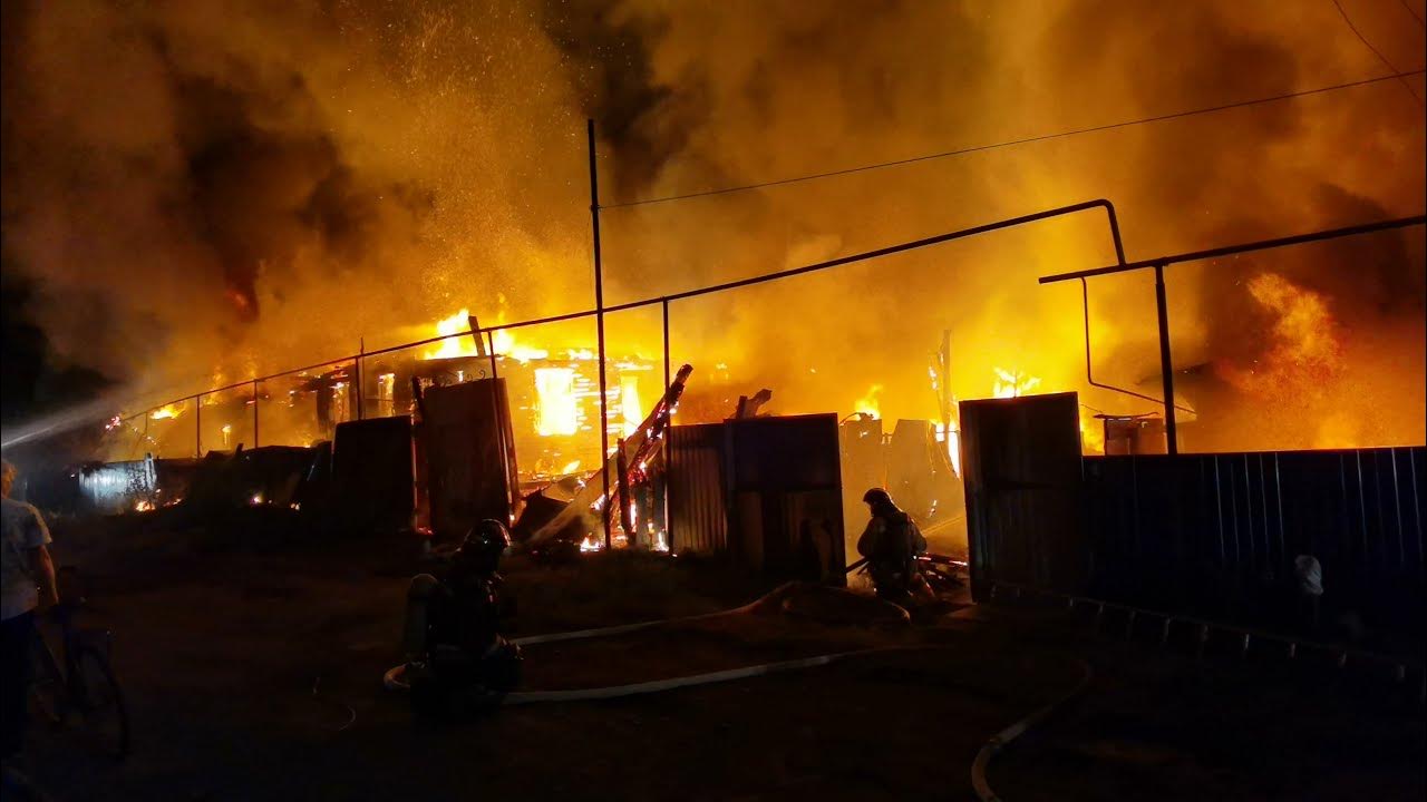 Пожар в рябково сегодня. Сильный пожар курган. Нет света в рябково курган. Пожар в заозерном курган сегодня. 2022 по черняховского.