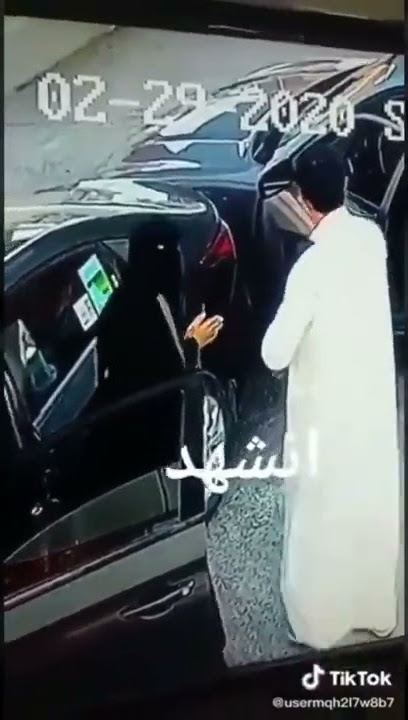 نصيحة لو صار لك ⁦‪حادث‬⁩ مع ⁦‪بنت‬⁩ اتصل على نجم وقفل القزاز ولا تنزل من سيارتك حتى ما يصير بك كذا😅