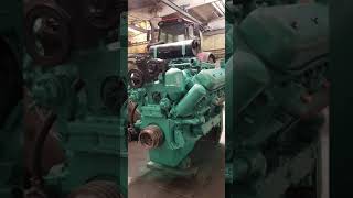 Процесс превращения старого трактора БЕЛАРУС МТЗ 3022 в новый с двигателем ЯМЗ