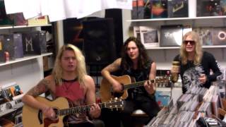 Video thumbnail of "Santa Cruz - Wasted 'N' Wounded Live @ Levykauppa Äx 6.3.2015 [Acoustic]"